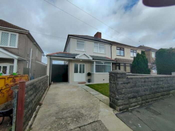 3 Bedroom Semi-Detached House To Rent In Graiglwyd Road, Cockett, Swansea SA2