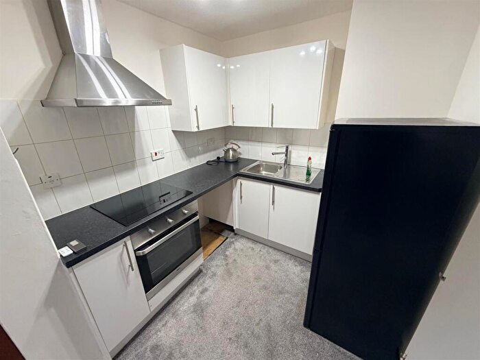 1 Bedroom Flat To Rent In River Leys, Cheltenham, GL51