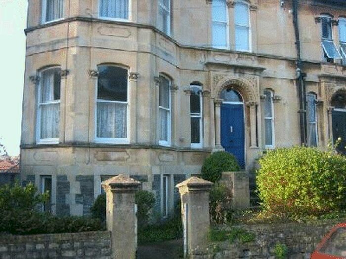 3 Bedroom Flat To Rent In Belmont Road, St. Andrews, Bristol, BS6