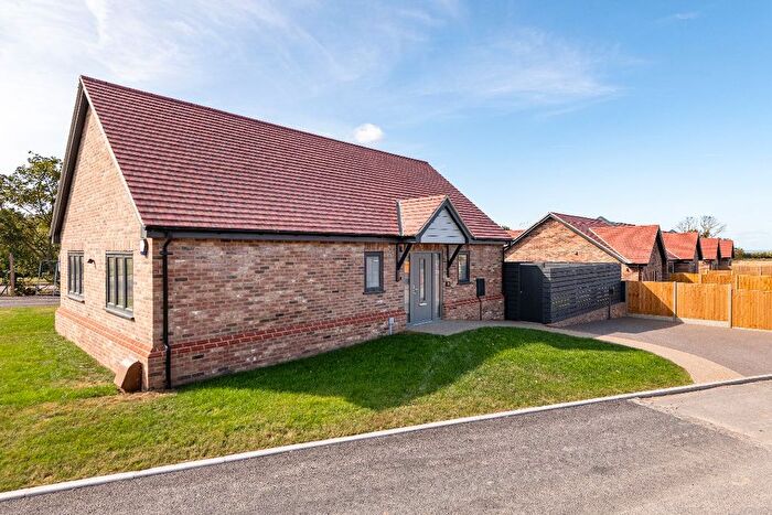 2 Bedroom Bungalow For Sale In High Street, Eastchurch, Sheerness, ME12
