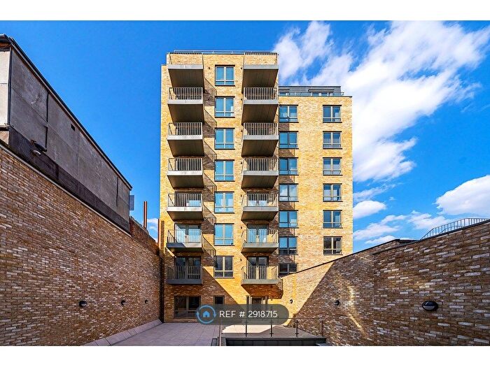 1 Bedroom Flat To Rent In Barundi Court, London, W5