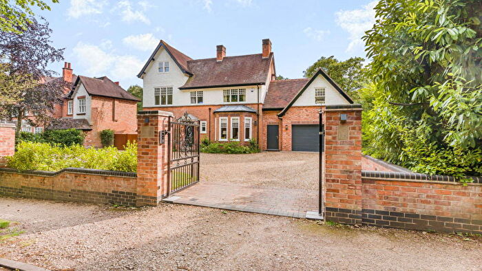 7 Bedroom Detached House For Sale In Hartopp Road, Four Oaks Park, B74