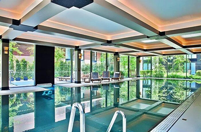 1 Bedroom Apartment For Sale In Ambassador, Embassy Gardens, SW11