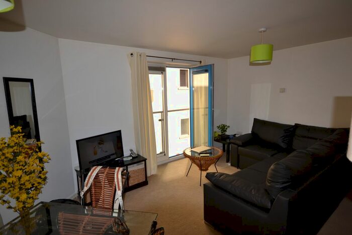 1 Bedroom Flat To Rent In The Compasses, Bilbury Street, Plymouth, PL4