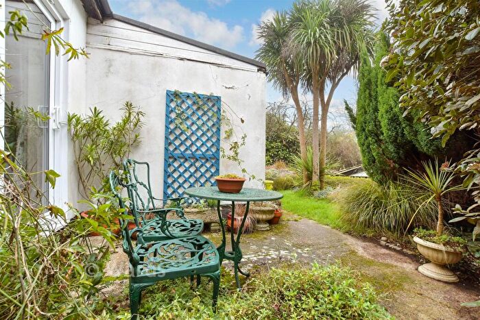 2 Bedroom Detached Bungalow For Sale In Mill Lane, Worth, Deal, Kent, CT14