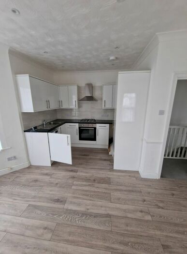 1 Bedroom Flat To Rent In Park Street, Luton, LU1