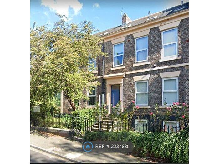 2 Bedroom Terraced House To Rent In Hawthorn Terrace, Newcastle Upon Tyne, NE4