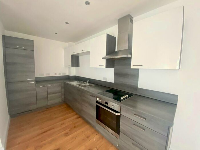3 Bedroom Apartment To Rent In Avro House, Ancoats, M4