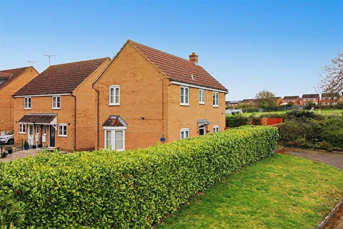 3 Bedroom Detached House For Sale In , Foundry Walk, Thrapston, NN14