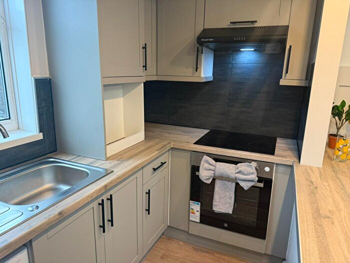 Studio To Rent In Flat, Sandy Grove, Salford, M6