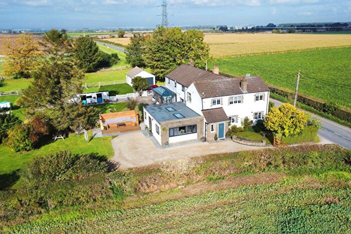 4 Bedroom Semi-detached House For Sale In Clumphill Cottage, Tockwith Road, York, YO26