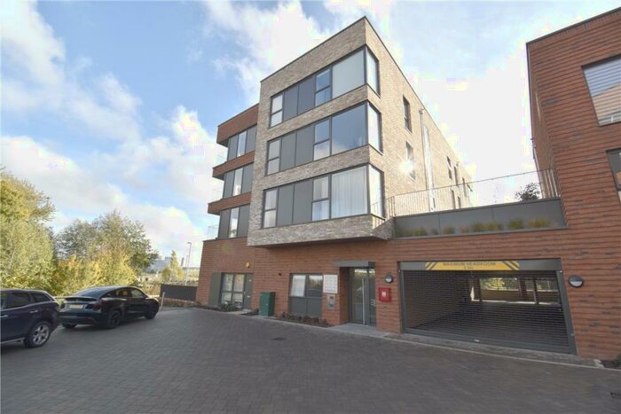 2 Bedroom Apartment To Rent In Poulter Walk, Trumpington, Cambridge, CB2