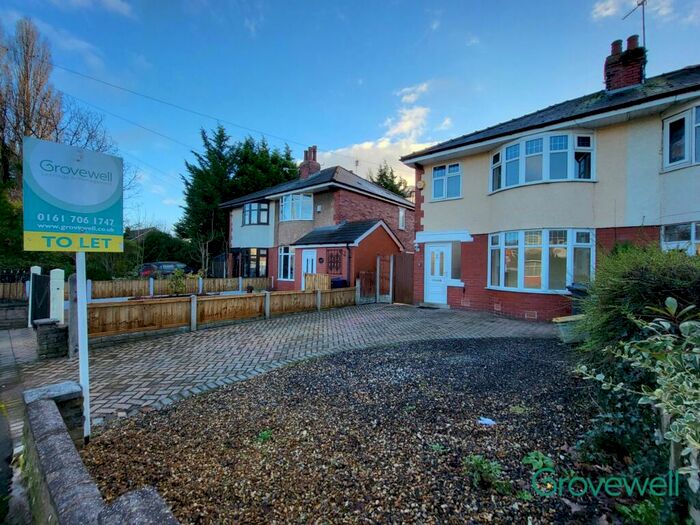 3 Bedroom Semi-Detached House To Rent In Brownedge Road, Lostock Hall, Preston, PR5