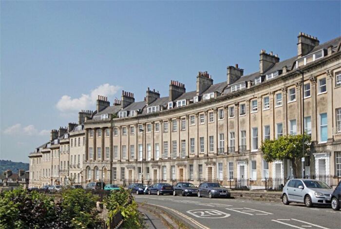 2 Bedroom Flat To Rent In Camden Crescent, Bath, BA1