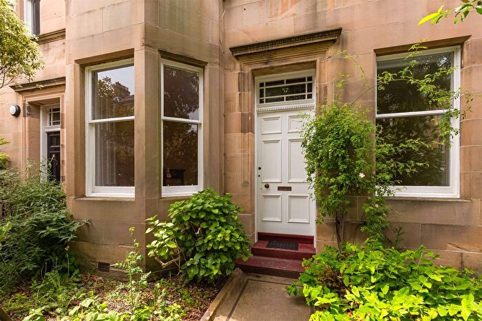 2 Bedroom Flat For Sale In Spottiswoode Street, Marchmont, Edinburgh, EH9