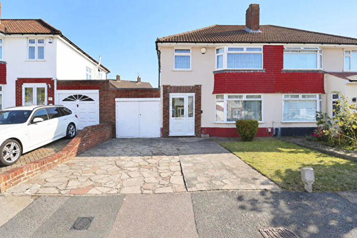 3 Bedroom Semi-Detached House To Rent In Woodview Road, Swanley, BR8