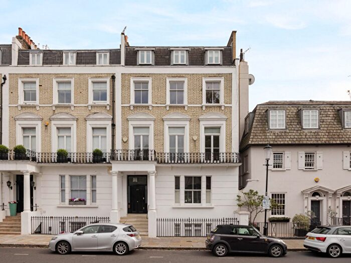 7 Bedroom Town House For Sale In Pembroke Gardens, London, W8