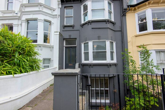 5 Bedroom Maisonette To Rent In Springfield Road, Brighton BN1