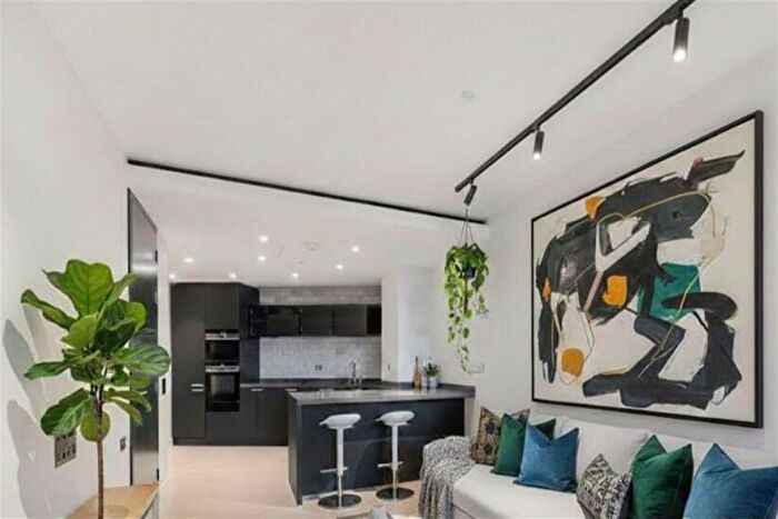 1 Bedroom Flat To Rent In One Crown Place, Sun Street, EC2A