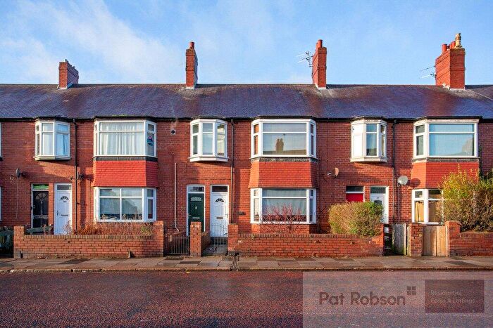 2 Bedroom Property To Rent In Chillingham Road, Heaton, Newcastle Upon Tyne, NE6