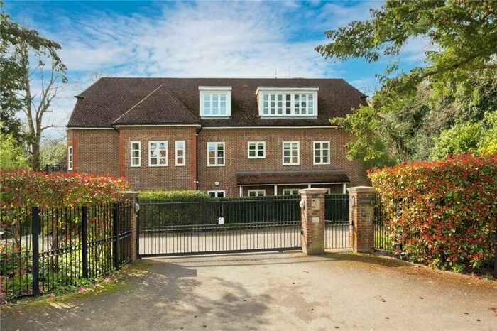 2 Bedroom Penthouse To Rent In Cross Road, Ascot, Berkshire, SL5