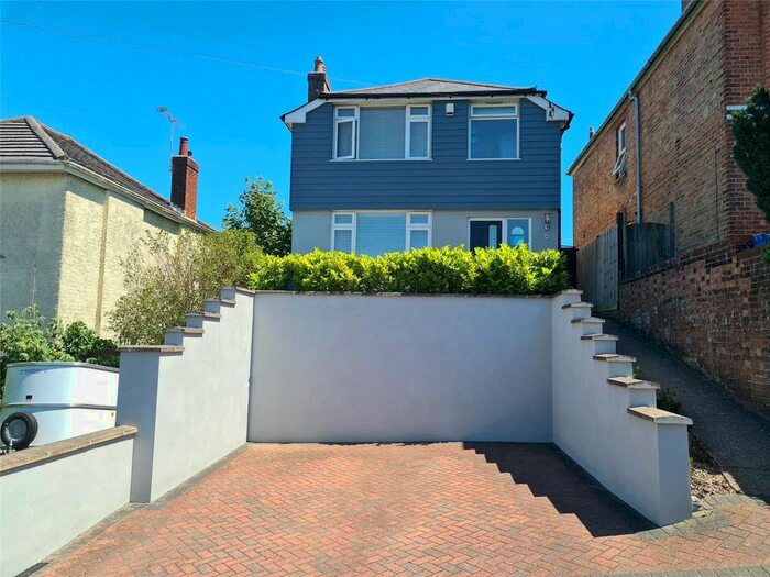 3 Bedroom Detached House To Rent In Horning Road, Poole BH12
