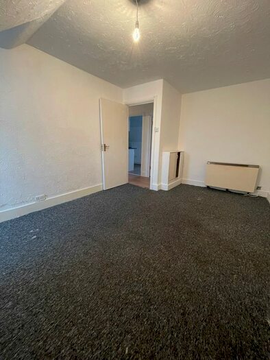 1 Bedroom Flat To Rent In Wellesley Road, Clacton-On-Sea, CO15