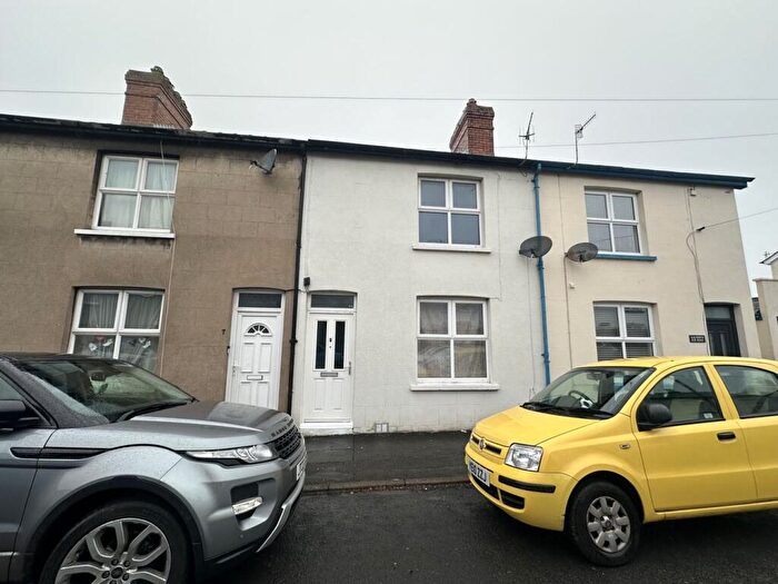 2 Bedroom Terraced House For Sale In North Road, Brecon, LD3