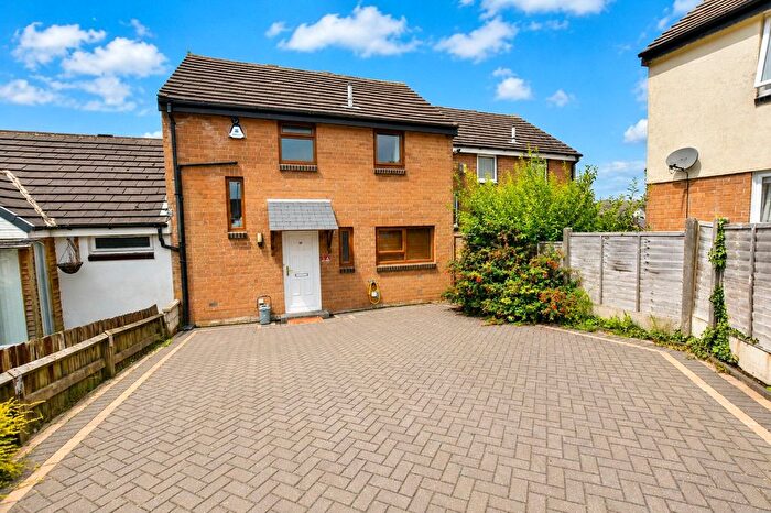 4 Bedroom Terraced House For Sale In Beatrice Place, Higher Croft, Blackburn, Lancashire, BB2