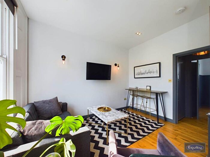 1 Bedroom Flat For Sale In St Pauls Road, Islington, London, N1
