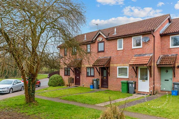 2 Bedroom Terraced House For Sale In Ffordd Dinefwr, Creigiau, Cardiff, CF15