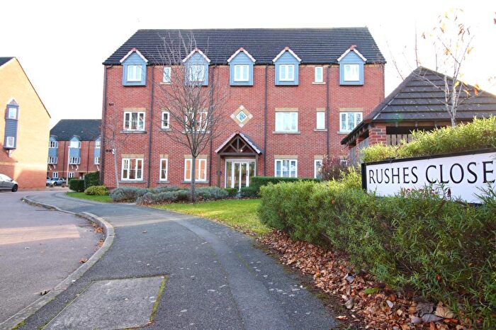 1 Bedroom Flat To Rent In Rushes Close, Beeston, NG9