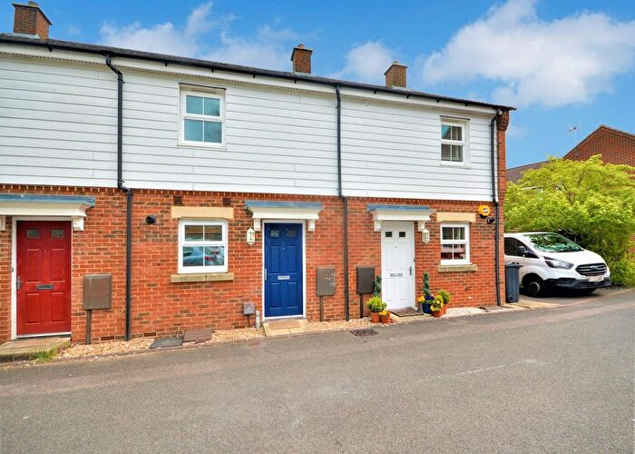 2 Bedroom Terraced House To Rent In Chater Close, Singleton, TN23