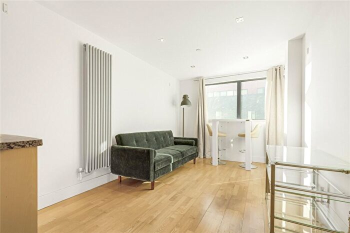 1 Bedroom Apartment To Rent In Millharbour, London, E14