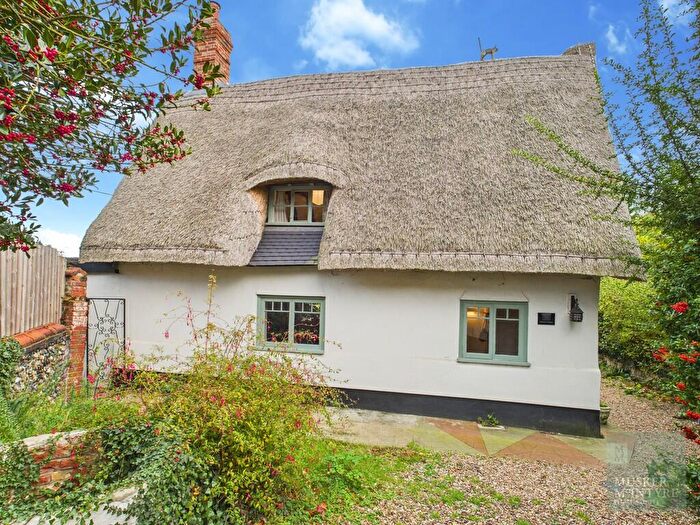 2 Bedroom Cottage For Sale In High Road, Needham, IP20