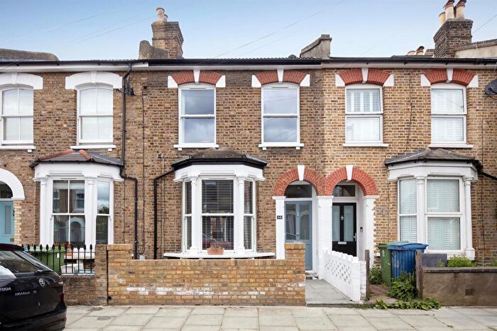 3 Bedroom Terraced House For Sale In Lanvanor Road, Nunhead, SE15