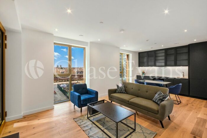 1 Bedroom Flat To Rent In East Apartments, Heart Of Hale, Tottenham, N17