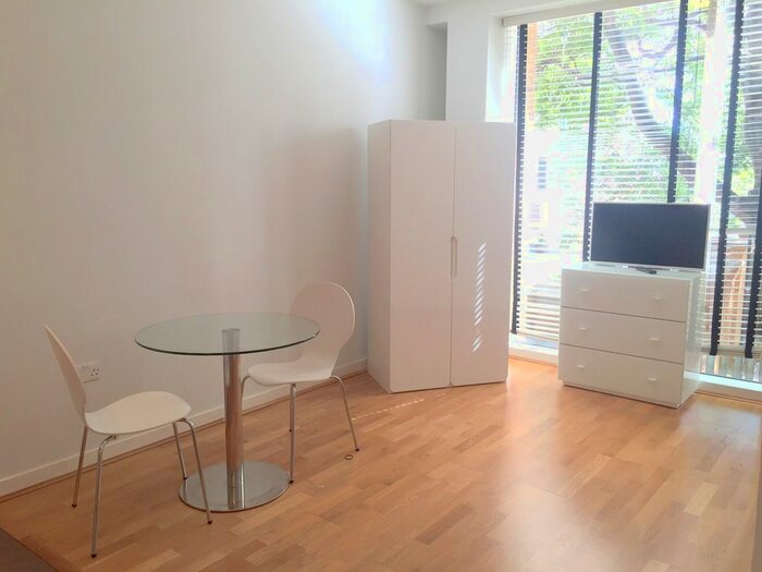 Studio To Rent In Cubitt Building, Grosvenor Waterside, Gatliff Road, SW1W