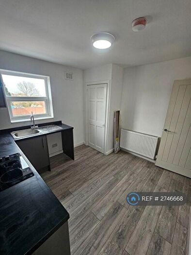 1 Bedroom Flat To Rent In Seafield Road, Wirral, CH62