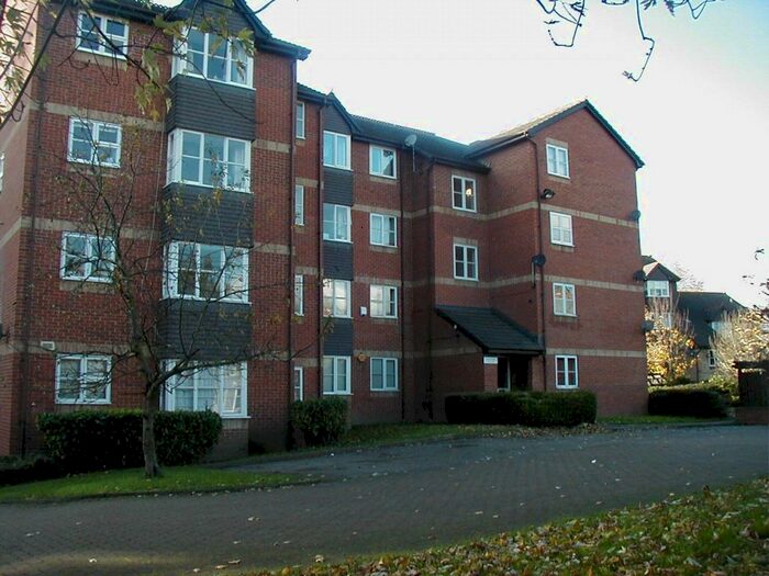 1 Bedroom Apartment To Rent In Lewis Court, London, SE16