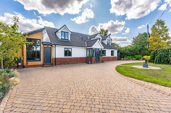5 Bedroom Detached House For Sale In Swardeston Lane, East Carleton, NR14