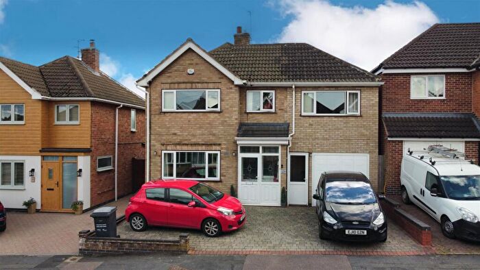 5 Bedroom Detached House For Sale In Andrew Road, Anstey, Leicester, LE7