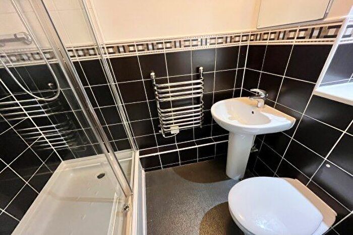 3 Bedroom Flat To Rent In Suffolk Street Queensway, Birmingham, B1