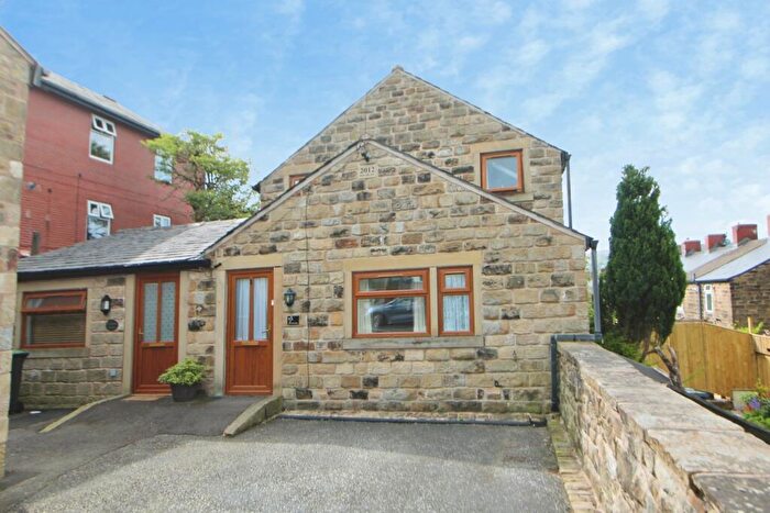 2 Bedroom Semi Detached House For Sale In Albert Street, Hadfield, Glossop, Derbyshire, SK13
