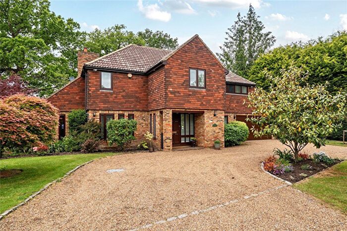 4 Bedroom Detached House For Sale In Littleworth Lane, Esher, KT10