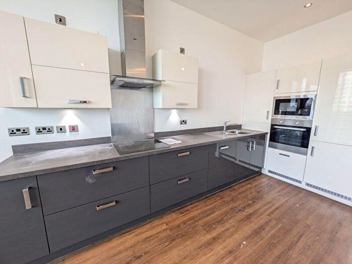 3 Bedroom Apartment To Rent In Swanton Court, Jerrard Street, SE13