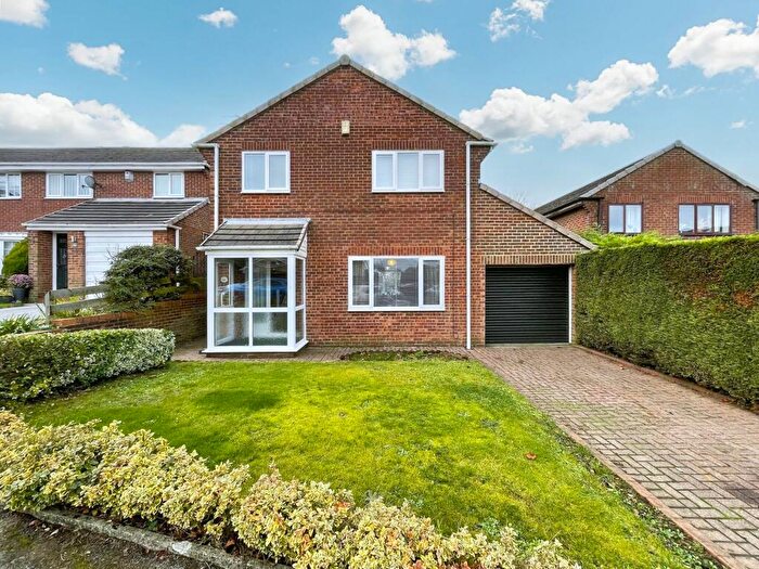 4 Bedroom Detached House For Sale In Hallfield Drive, Easington, Peterlee, Durham, SR8
