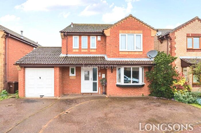 4 Bedroom Detached House For Sale In Hunters Oak, Watton, IP25