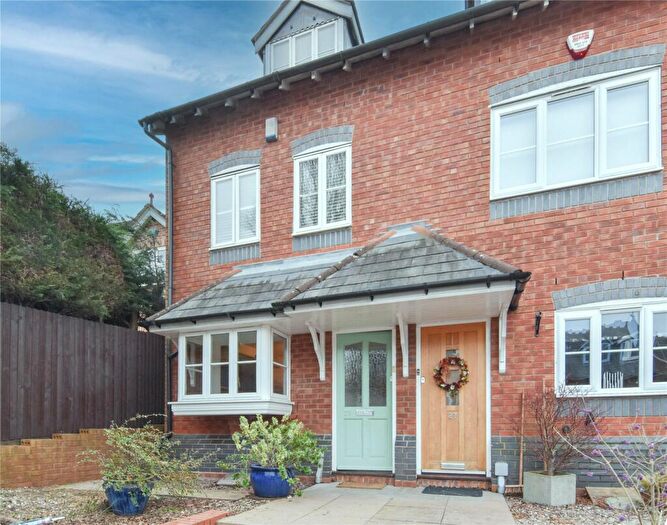 3 Bedroom End Of Terrace House To Rent In Victoria Mews, Barnt Green, Birmingham, Worcestershire, B45