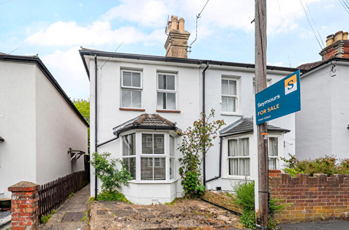 2 Bedroom Semi Detached House For Sale In High Path Road, Guildford, Surrey, GU1